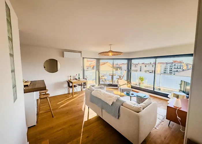 L'escale Setoise , Terrasse, Vue Mont St Clair