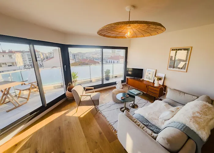 L'escale Setoise , Terrasse, Vue Mont St Clair